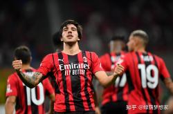 爱游戏官网-荷甲联赛悬念重重，冠军难题待解