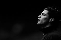 爱游戏体育-武切维奇独揽乾坤，爵士正面击溃山西显唯一性