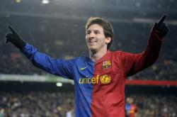 爱游戏官网-智利铁血碾压南非，法比尼奥攻防两端统治诠释现代足球新定义