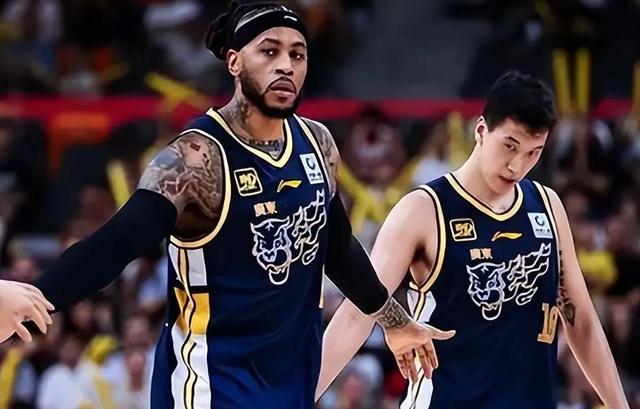 精彩对决，双方实力均衡，胜负悬念重重的简单介绍