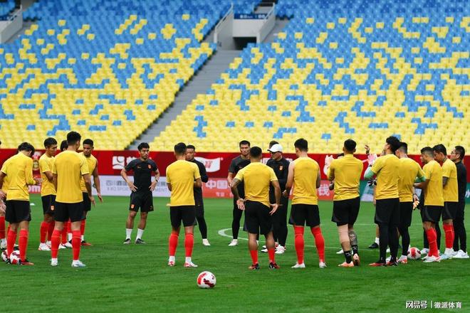 亚洲球队火力全开,轻松晋级下一轮的简单介绍 亚洲球队火力全开,轻松晋级下一轮的简单介绍