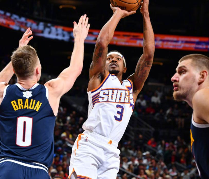 掘金大胜鹈鹕,约基奇暴扣风头无两 掘金大胜鹈鹕,约基奇暴扣风头无两