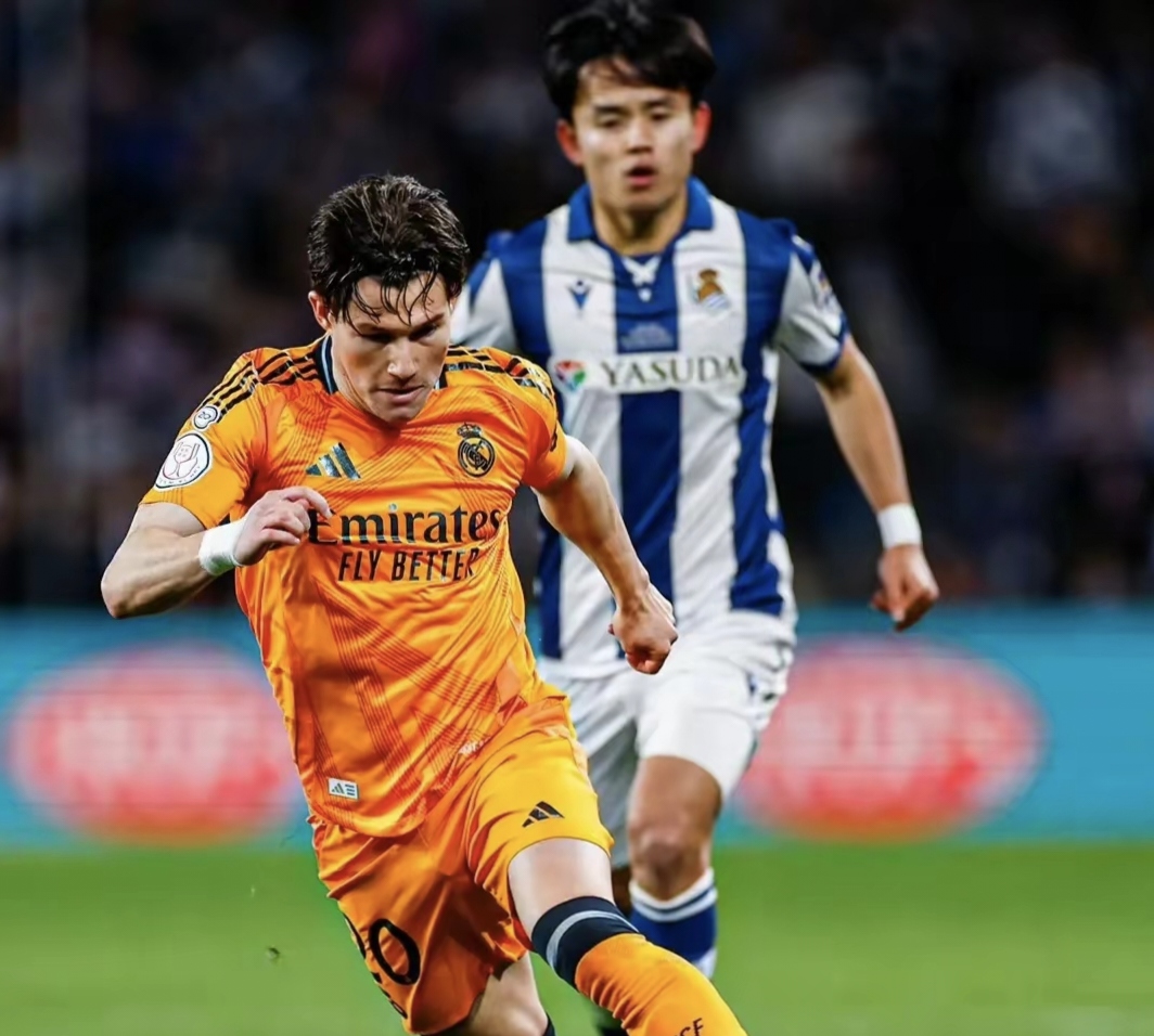 包含皇马中场控球率高达%，表现稳健出色的词条