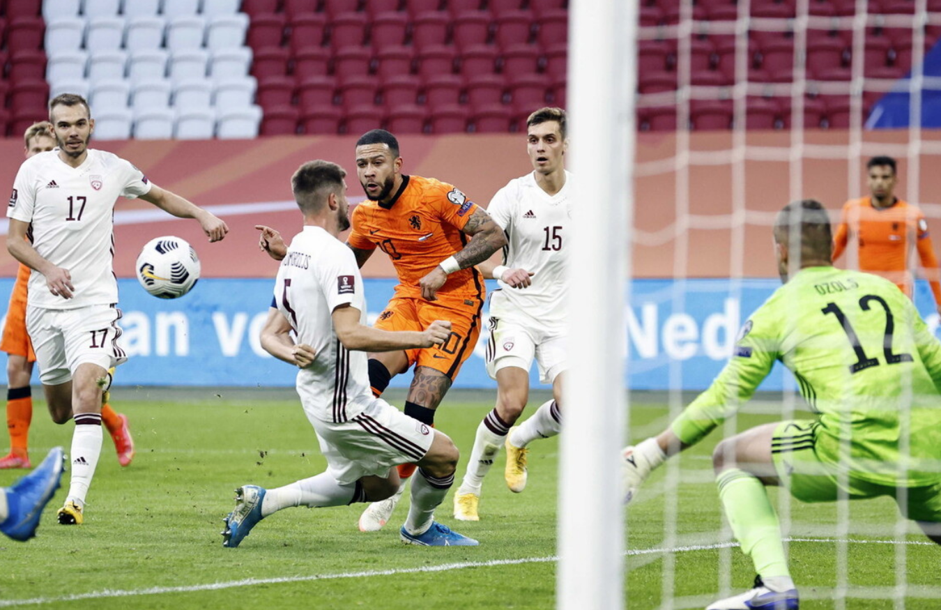 关于拉脱维亚队奋力拼搏，不畏强手击败对手的信息