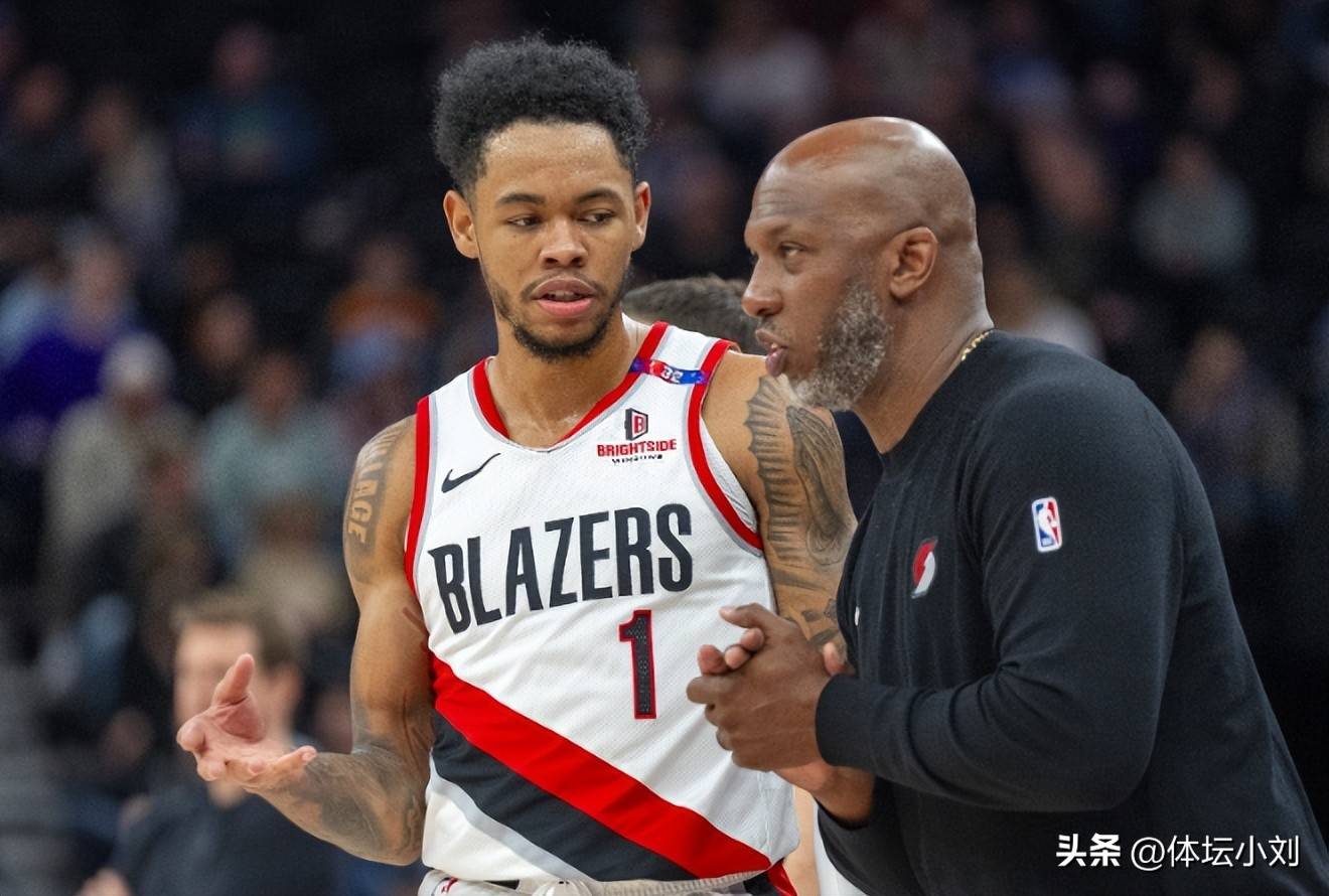 独行侠逆转骑士,霍勒迪统治全场 独行侠逆转骑士,霍勒迪统治全场