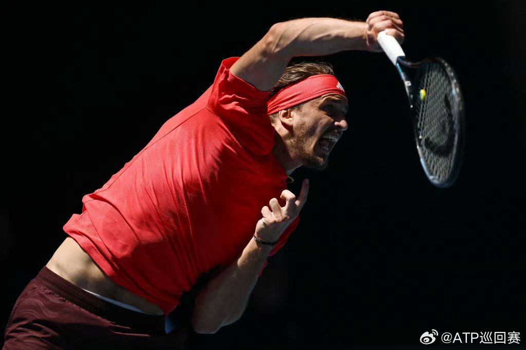 年终总决赛绝杀戴维斯杯，兹维列夫点燃赛场