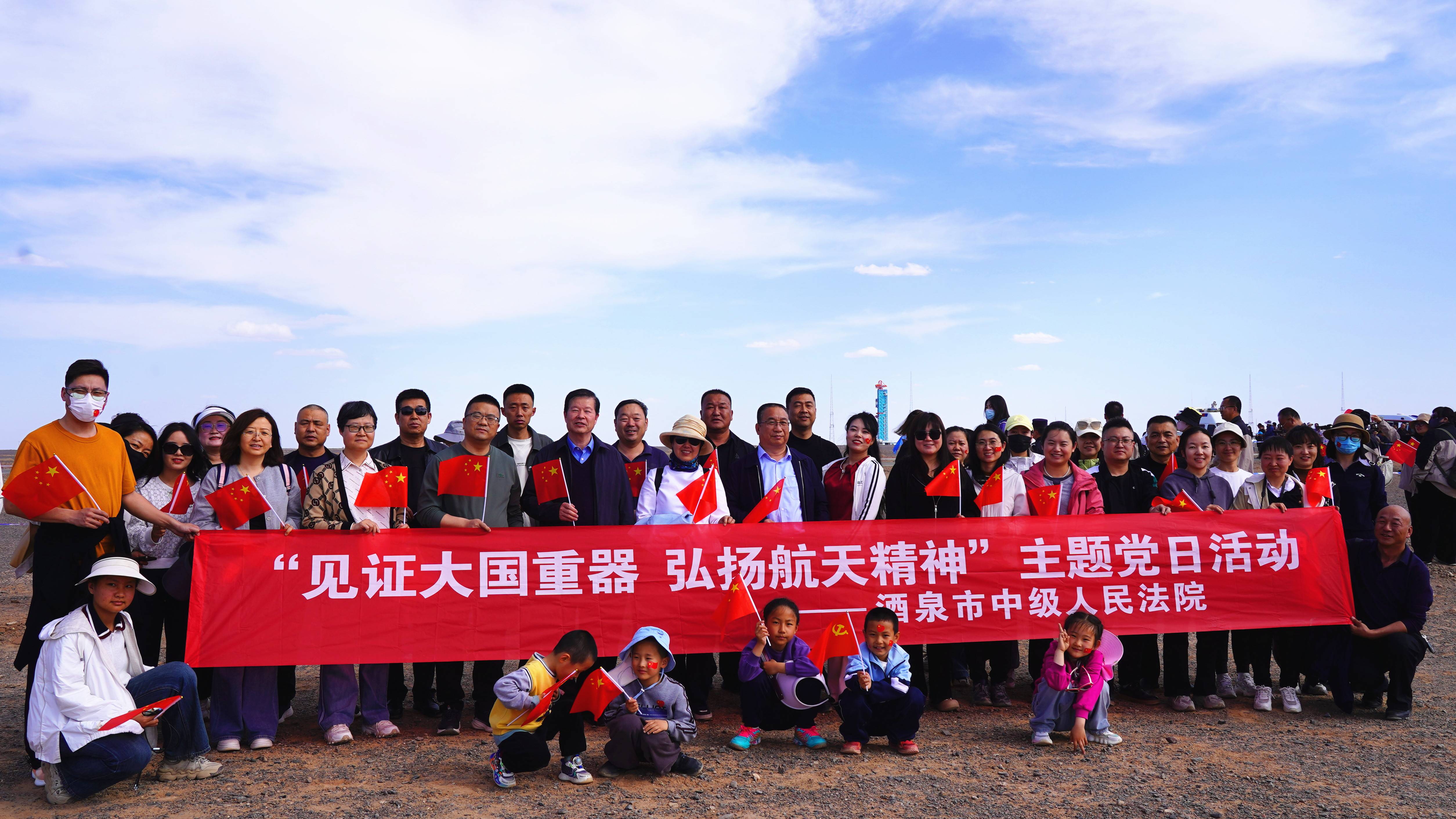 精妙进攻引来掌声，球迷热情高涨的简单介绍