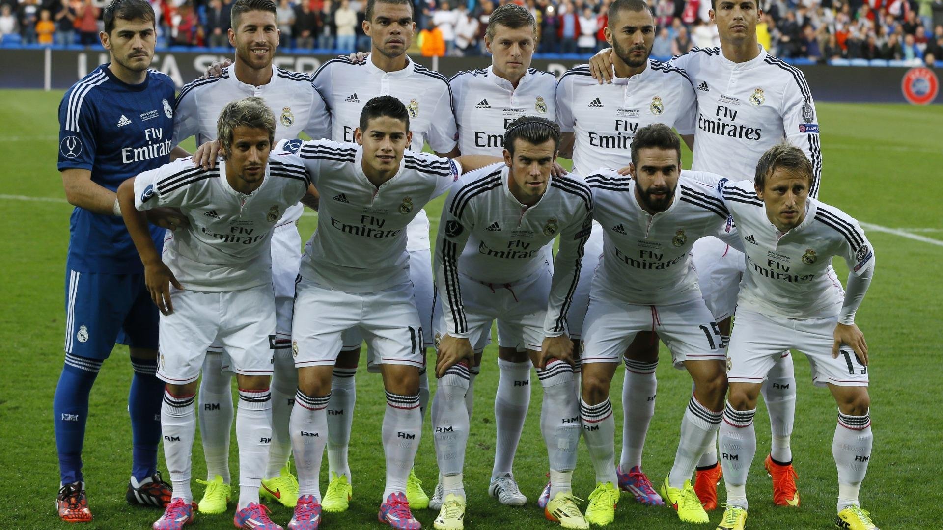 欧冠半决赛之夜,范弗利特主宰比赛走向